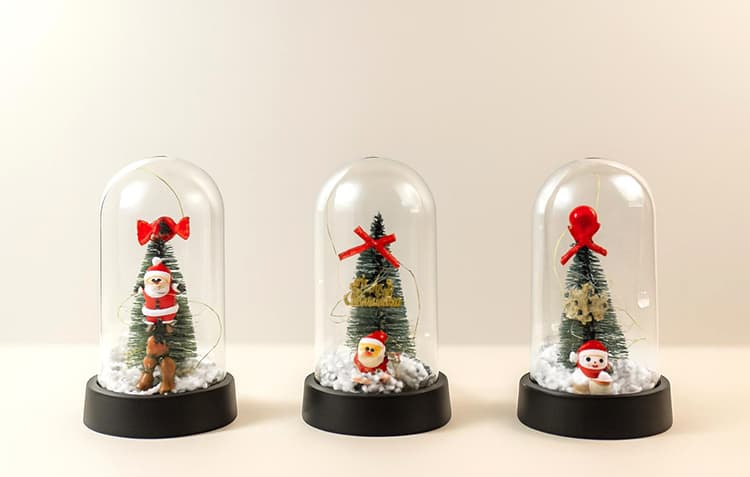 Yılbaşı Temalı Işıklı Dekoratif Cam Fanus - Model 2